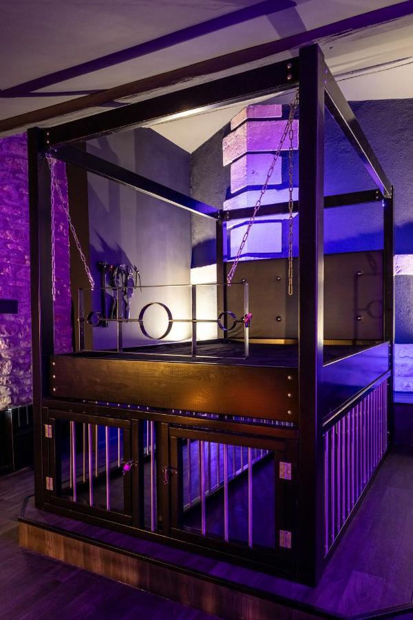 Cherie Cherry - Romantic And Bdsm House Briey ภายนอก รูปภาพ
